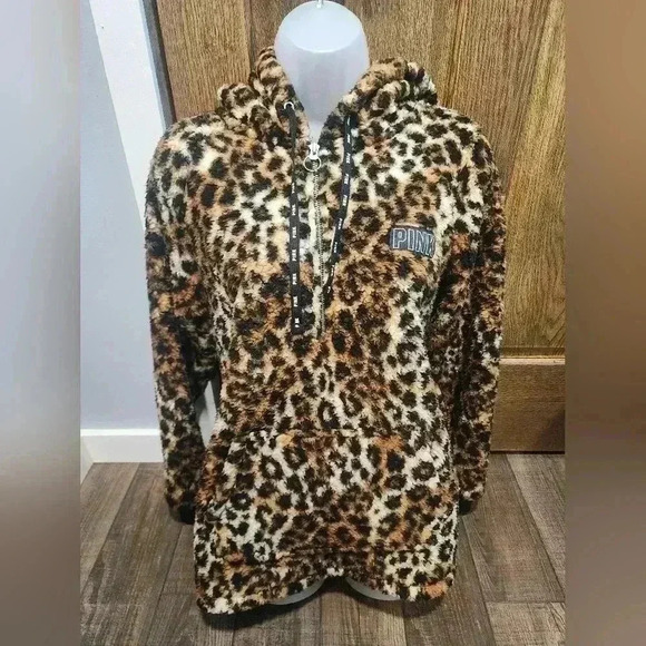 Victoria’s Secret PINK Cheetah Leopard Sherpa Hoodie Jacket Half Zip Up Small - Picture 1 of 6